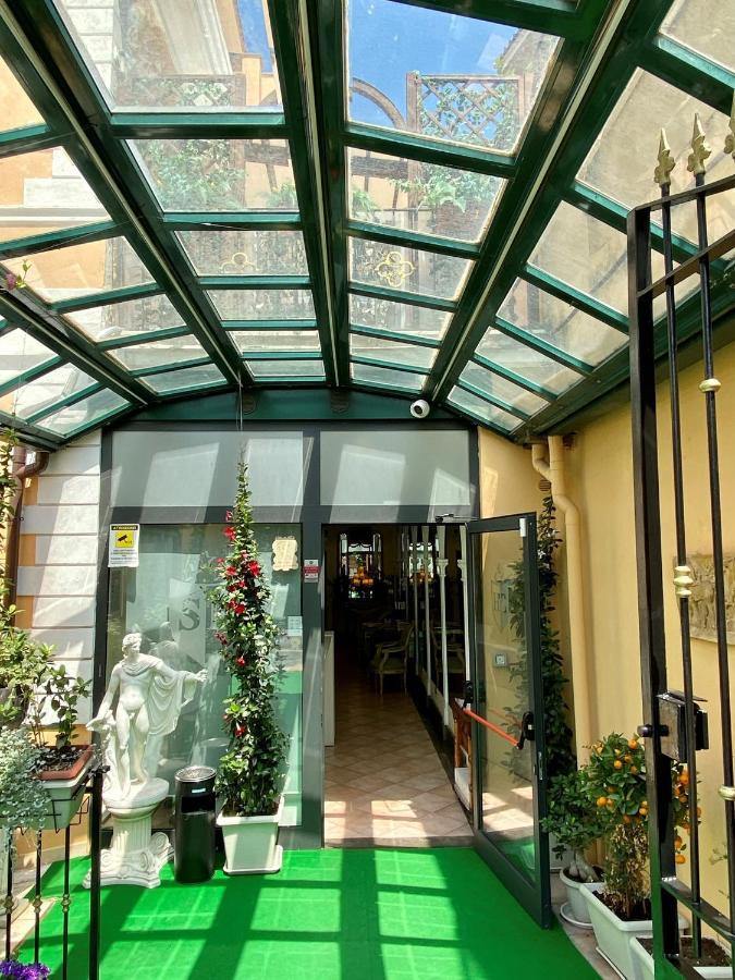Sourire Hotel Rom Exterior foto