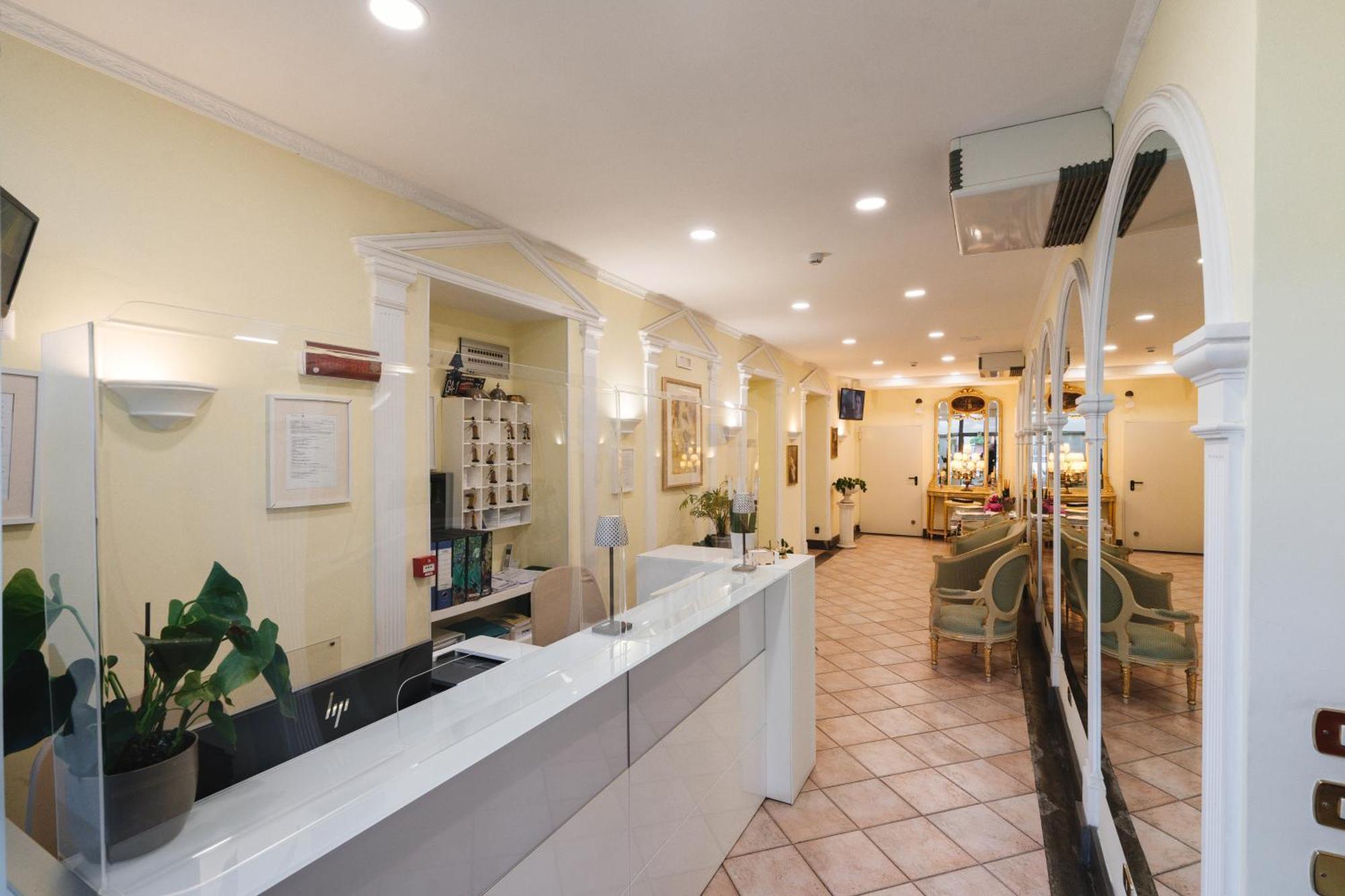 Sourire Hotel Rom Exterior foto